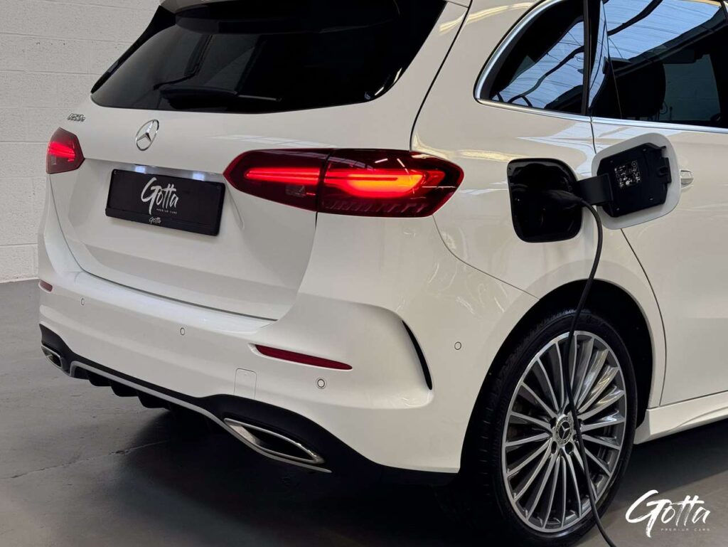 Photo du véhicule Mercedes-Benz GLC 300