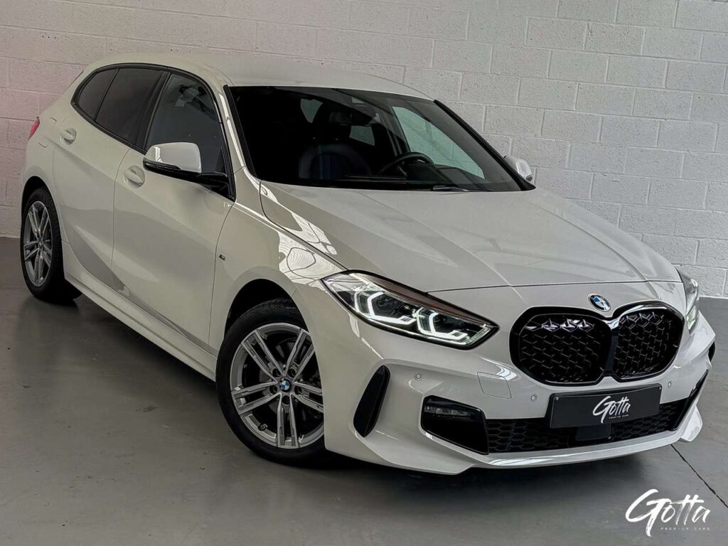 Photo du véhicule BMW 118