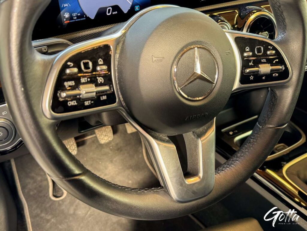 Photo du véhicule Mercedes-Benz CLA 180