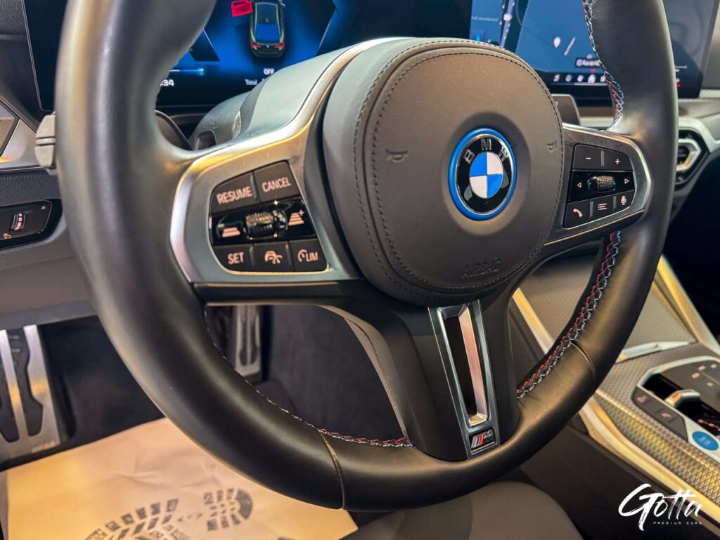 Photo du véhicule BMW i4