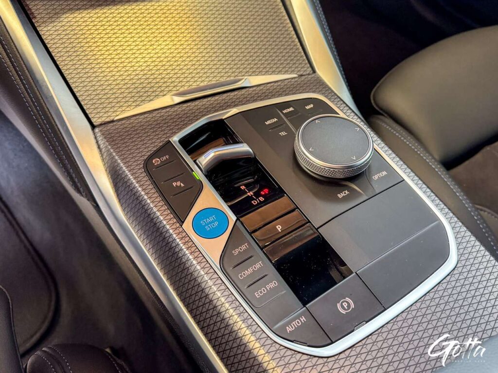 Photo du véhicule BMW i4