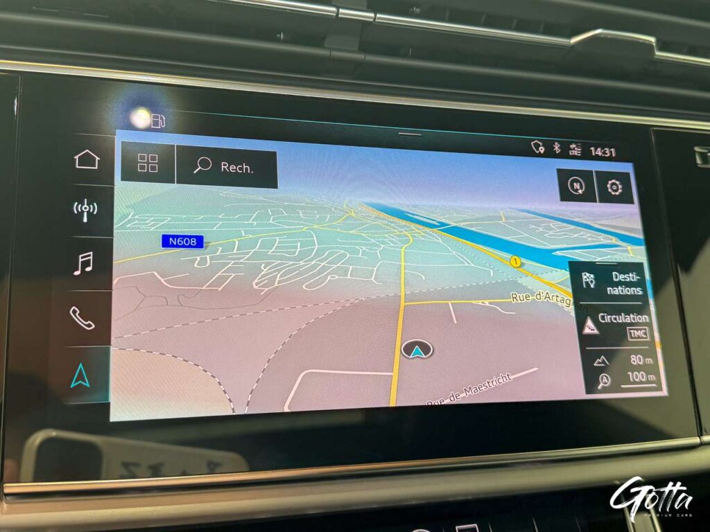 Photo du véhicule Audi Q8