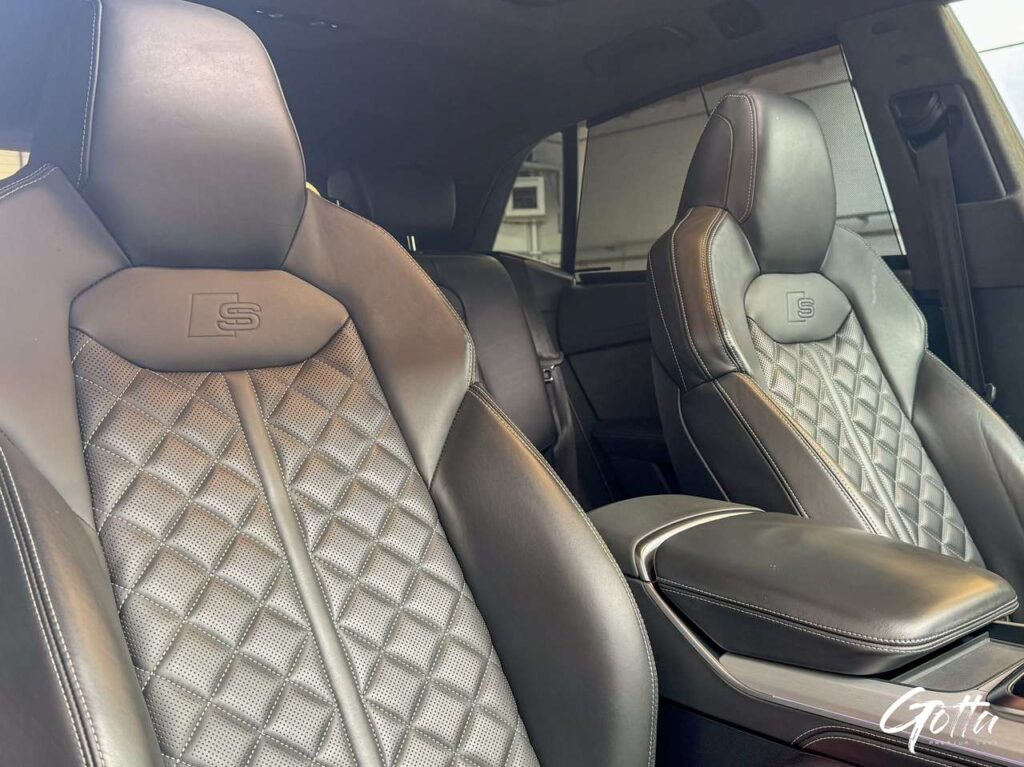 Photo du véhicule Audi Q8