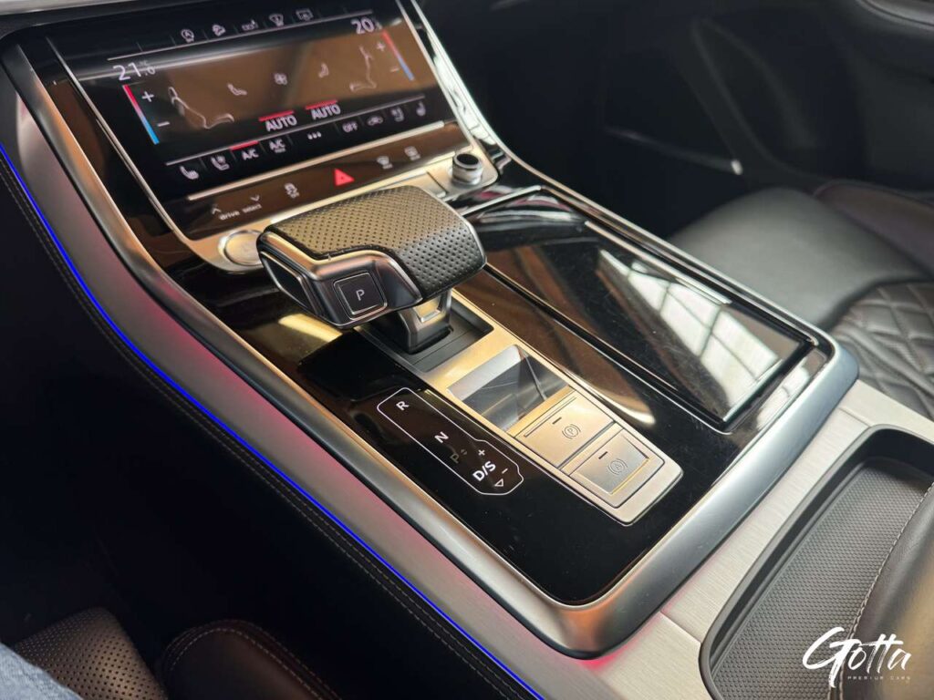 Photo du véhicule Audi Q8