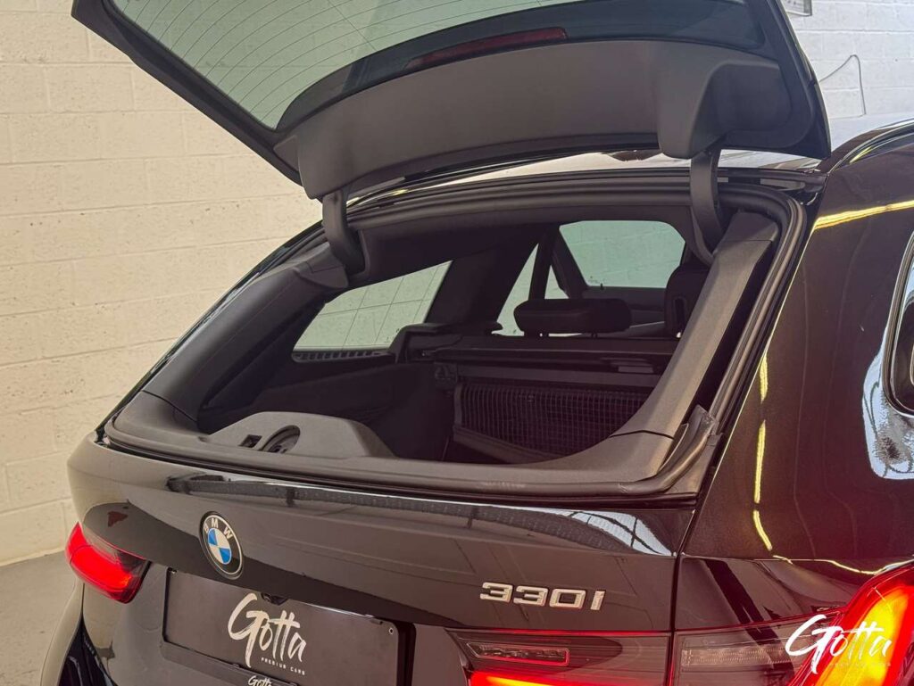 Photo du véhicule BMW 330